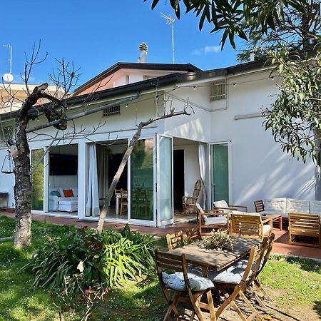 Appartamenti Villa Renata Риччоне Екстер'єр фото